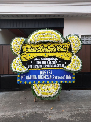 Papan Bunga Duka di Singkep Barat